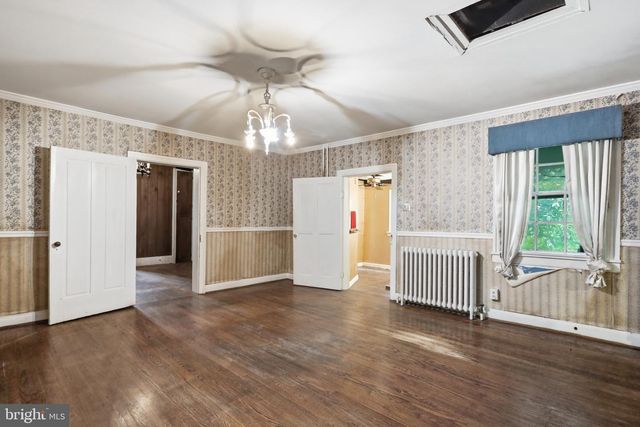 7927 MAIN ST, Middletown, VA 22645