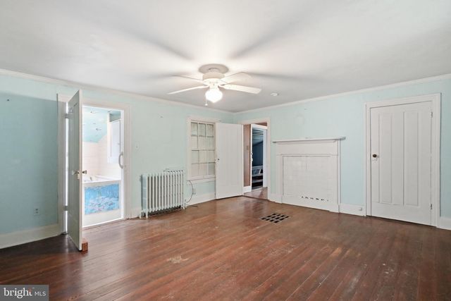 7927 MAIN ST, Middletown, VA 22645