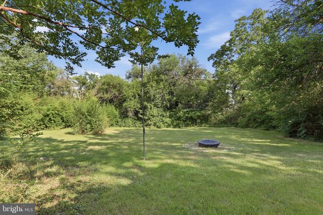7927 MAIN ST, Middletown, VA 22645