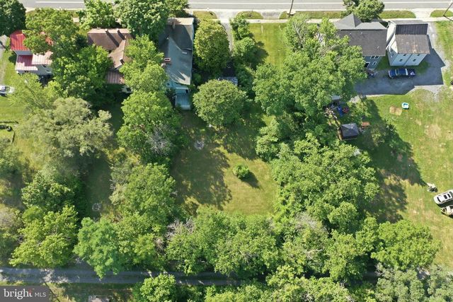 7927 MAIN ST, Middletown, VA 22645