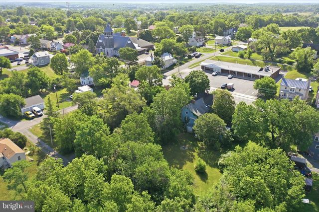 7927 MAIN ST, Middletown, VA 22645