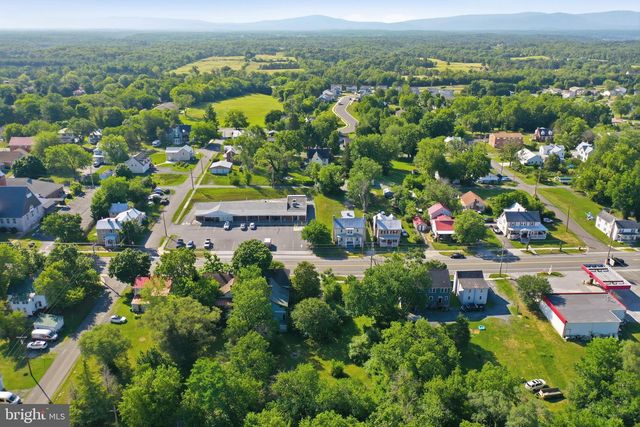 7927 MAIN ST, Middletown, VA 22645