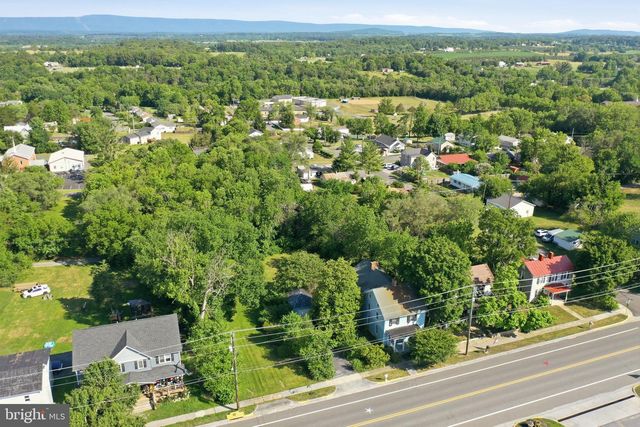 7927 MAIN ST, Middletown, VA 22645