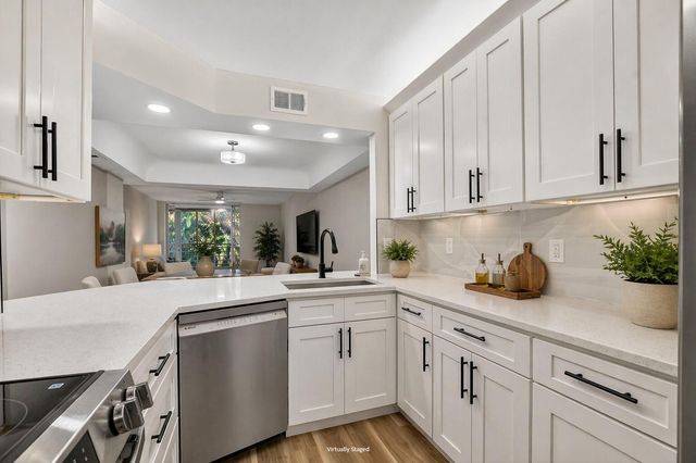 23247 Barwood Lane N 205, Boca Raton, FL 33428