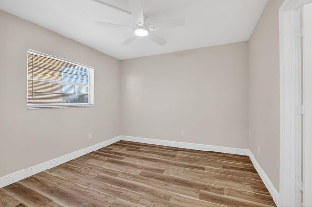 23247 Barwood Lane N 205, Boca Raton, FL 33428