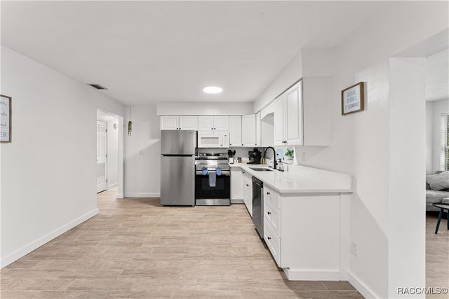 4104 N Sun Dance Point, Crystal River, FL 34428