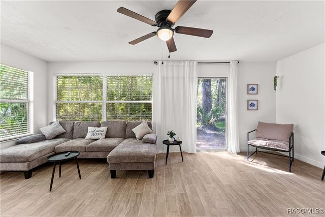 4104 N Sun Dance Point, Crystal River, FL 34428