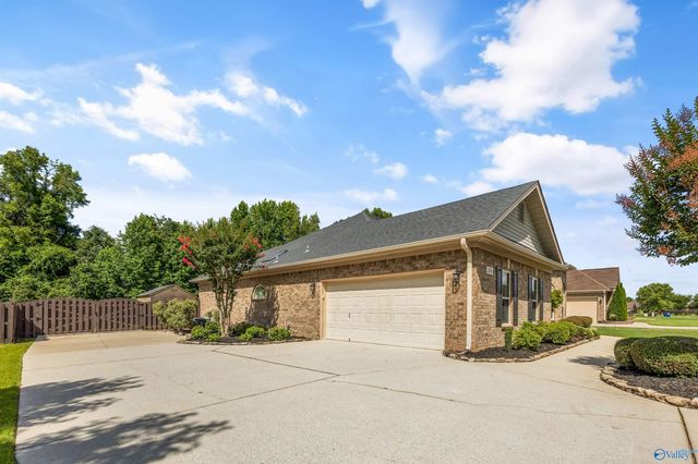 104 Twin Springs Drive, Harvest, AL 35749