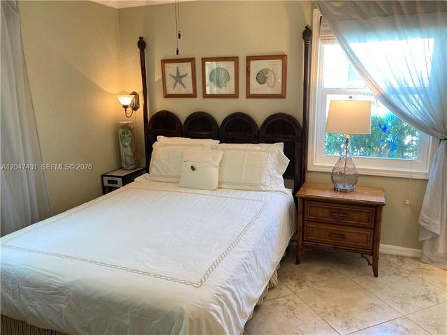 3230 NE 13th Street 2, Pompano Beach, FL 33062