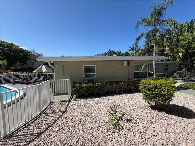 3230 NE 13th Street 2, Pompano Beach, FL 33062