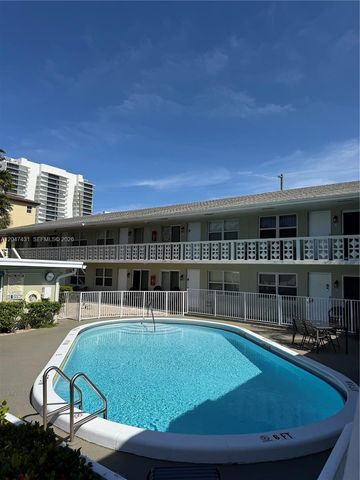 3230 NE 13th Street 2, Pompano Beach, FL 33062