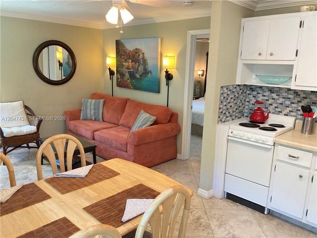 3230 NE 13th Street 2, Pompano Beach, FL 33062