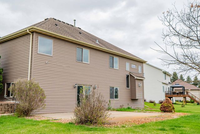 20625 Monroe Street NE, Cedar, MN 55011