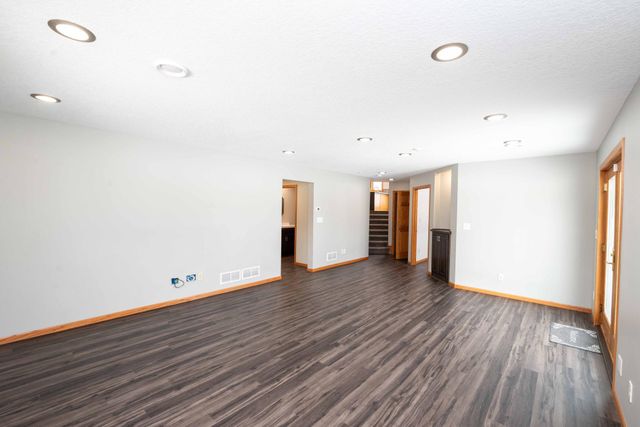 20625 Monroe Street NE, Cedar, MN 55011