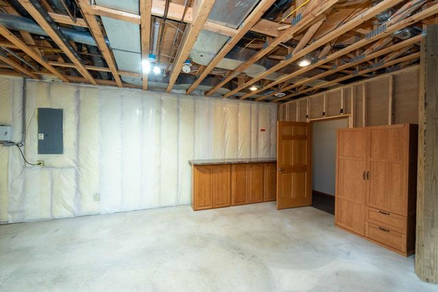 20625 Monroe Street NE, Cedar, MN 55011