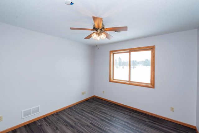 20625 Monroe Street NE, Cedar, MN 55011