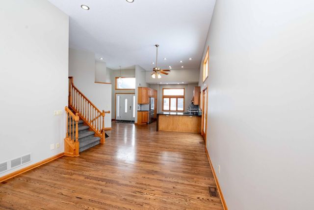 20625 Monroe Street NE, Cedar, MN 55011