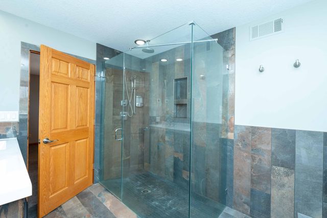 20625 Monroe Street NE, Cedar, MN 55011