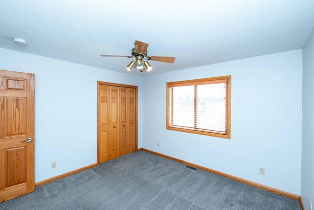 20625 Monroe Street NE, Cedar, MN 55011