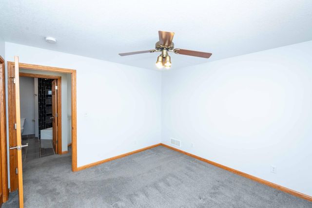 20625 Monroe Street NE, Cedar, MN 55011