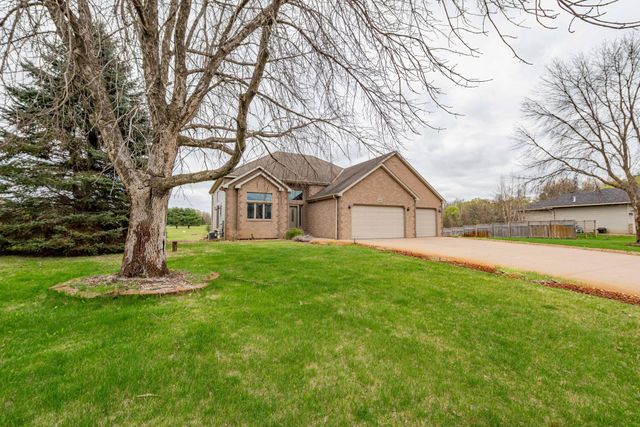 20625 Monroe Street NE, Cedar, MN 55011