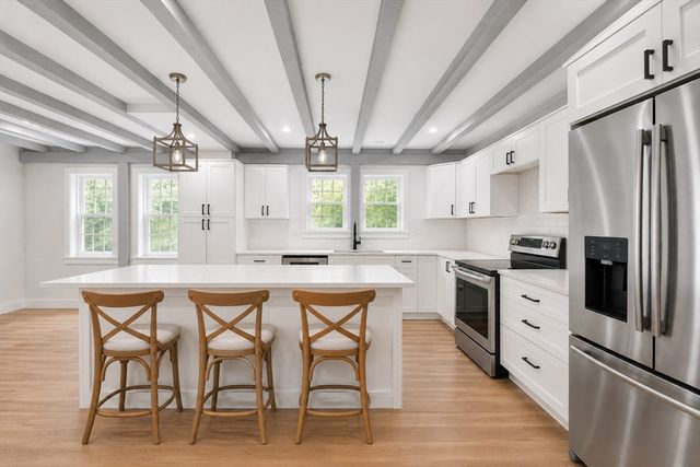 16 Janes Rd, Boxford, MA 01921