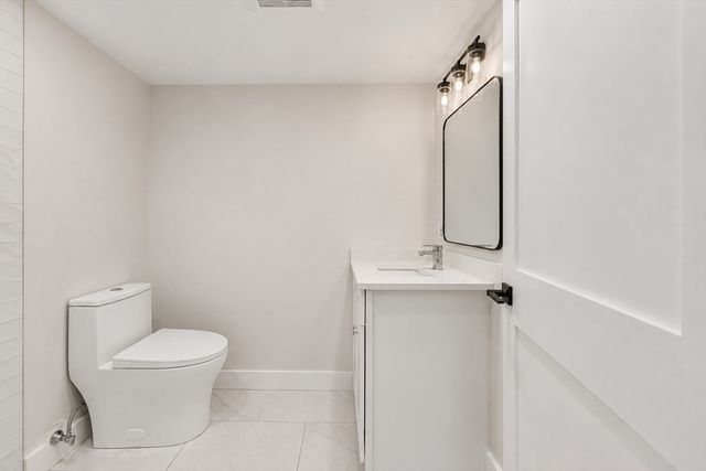 16 Janes Rd, Boxford, MA 01921
