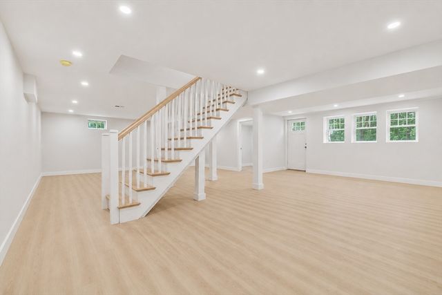 16 Janes Rd, Boxford, MA 01921