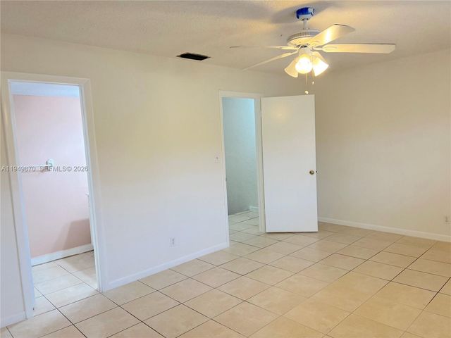 6518 SW 41st St 6518, Davie, FL 33314