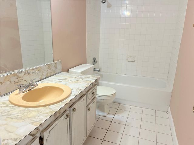 6518 SW 41st St 6518, Davie, FL 33314