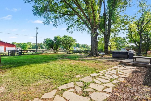 211 Baucom Deese Road, Monroe, NC 28110