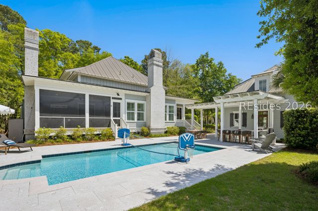 18 Stockfarm Rd, Bluffton, SC 29910