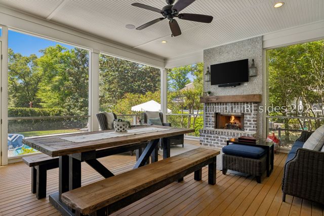 18 Stockfarm Rd, Bluffton, SC 29910