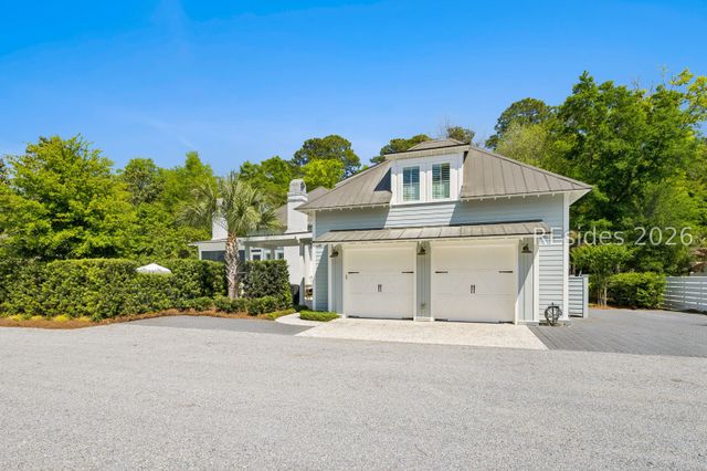 18 Stockfarm Rd, Bluffton, SC 29910