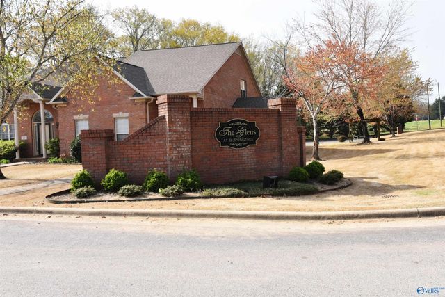 54 Jackson Way, Decatur, AL 35603