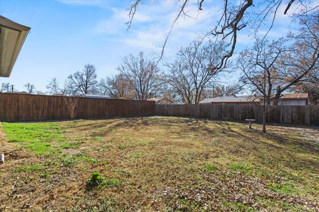 508 Good John Street, Collinsville, TX 76233