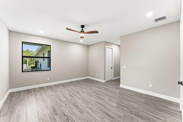 16631 132nd Terrace N, Jupiter, FL 33478