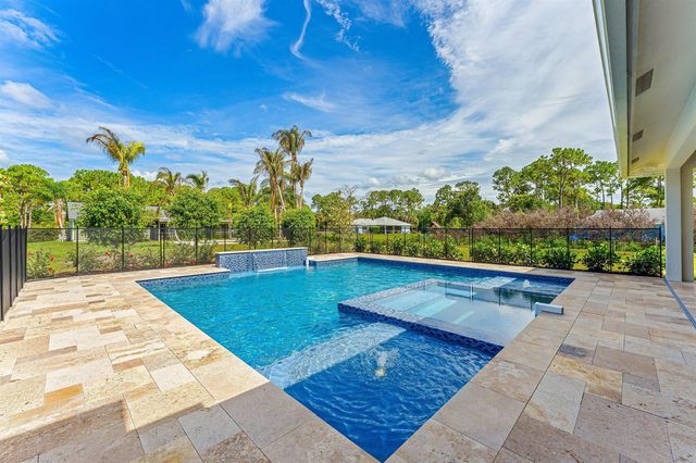 16631 132nd Terrace N, Jupiter, FL 33478