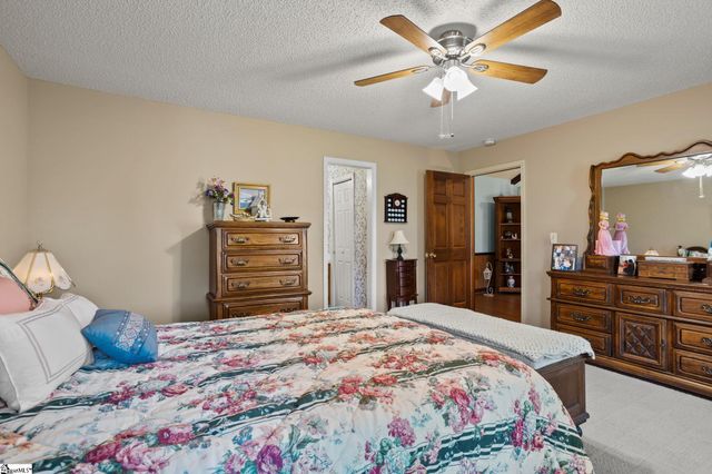 2604 Roper Mountain Road, Simpsonville, SC 29681