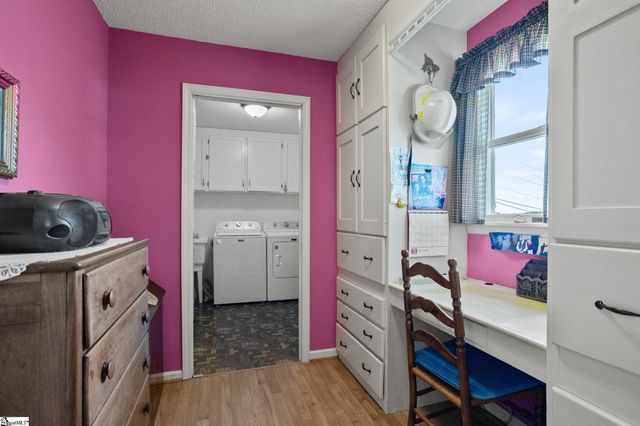 2604 Roper Mountain Road, Simpsonville, SC 29681