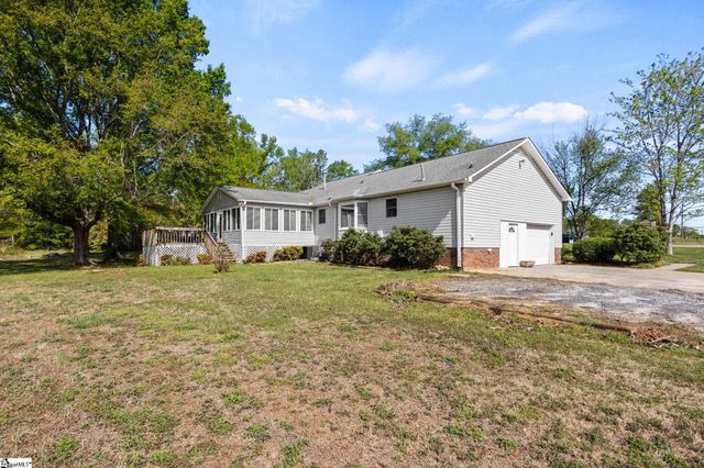 2604 Roper Mountain Road, Simpsonville, SC 29681