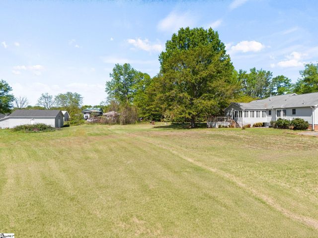 2604 Roper Mountain Road, Simpsonville, SC 29681