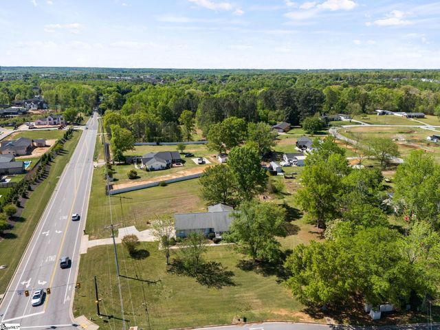 2604 Roper Mountain Road, Simpsonville, SC 29681