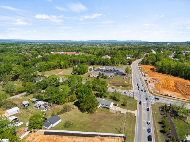 2604 Roper Mountain Road, Simpsonville, SC 29681