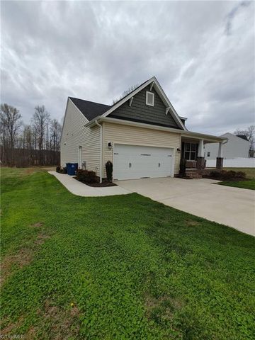 6474 Rogers Farm Road, Pleasant Garden, NC 27313