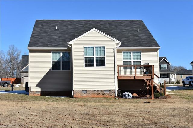 6474 Rogers Farm Road, Pleasant Garden, NC 27313