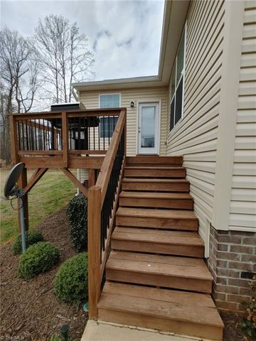 6474 Rogers Farm Road, Pleasant Garden, NC 27313