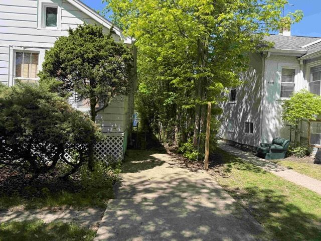 1728 Brown Avenue, Evanston, IL 60201