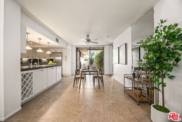 2079 S Ramitas Way, Palm Springs, CA 92264