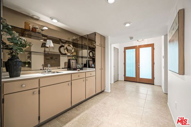 2079 S Ramitas Way, Palm Springs, CA 92264